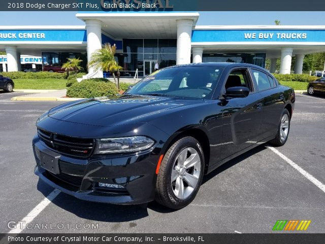 2018 Dodge Charger SXT Plus in Pitch Black