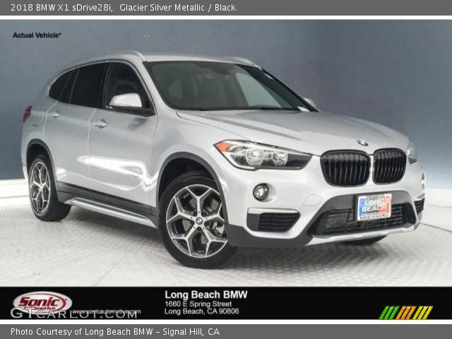 2018 BMW X1 sDrive28i in Glacier Silver Metallic