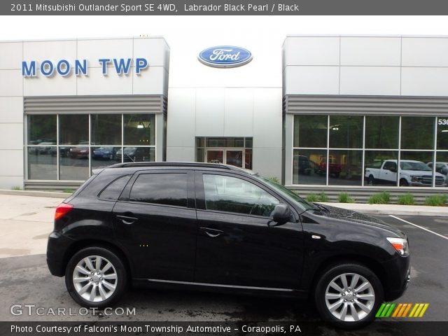 2011 Mitsubishi Outlander Sport SE 4WD in Labrador Black Pearl