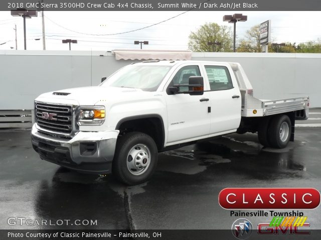 2018 GMC Sierra 3500HD Crew Cab 4x4 Chassis in Summit White