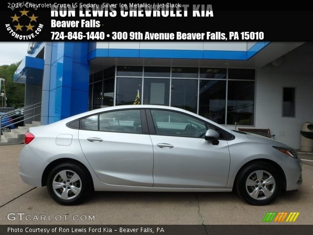 2016 Chevrolet Cruze LS Sedan in Silver Ice Metallic