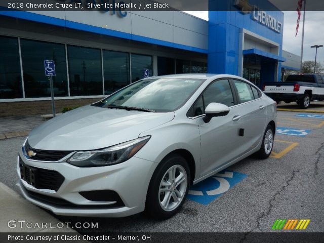 2018 Chevrolet Cruze LT in Silver Ice Metallic