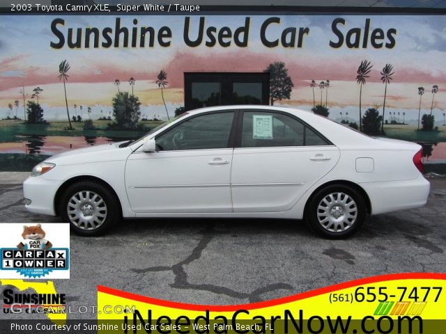 2003 Toyota Camry XLE in Super White