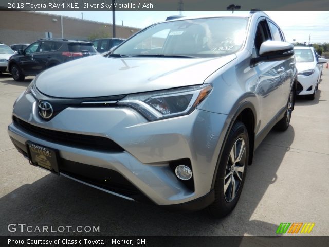2018 Toyota RAV4 XLE in Silver Sky Metallic