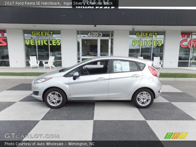 2017 Ford Fiesta SE Hatchback in Ingot Silver