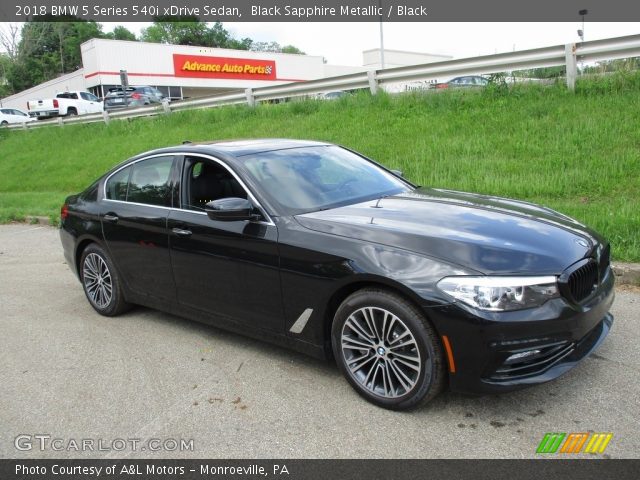 2018 BMW 5 Series 540i xDrive Sedan in Black Sapphire Metallic