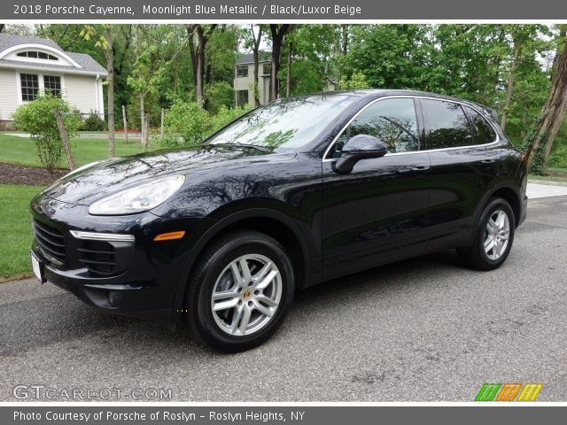 2018 Porsche Cayenne  in Moonlight Blue Metallic