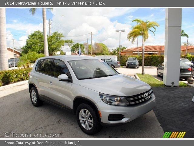 2014 Volkswagen Tiguan S in Reflex Silver Metallic