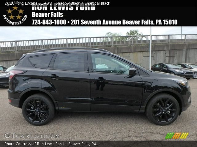 2018 Ford Escape SE 4WD in Shadow Black