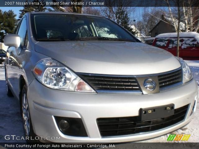 2007 Nissan Versa S in Brilliant Silver Metallic