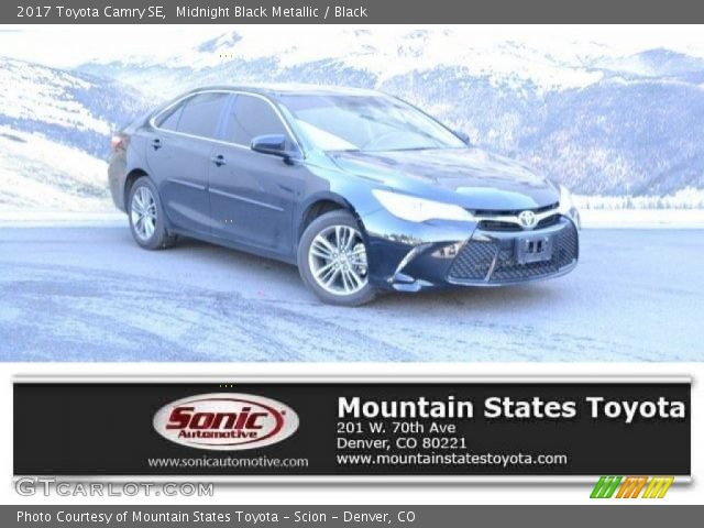 2017 Toyota Camry SE in Midnight Black Metallic