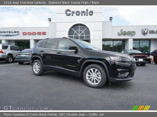2019 Jeep Cherokee Latitude in Diamond Black Crystal Pearl