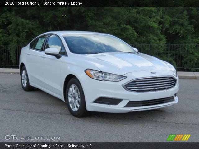 2018 Ford Fusion S in Oxford White