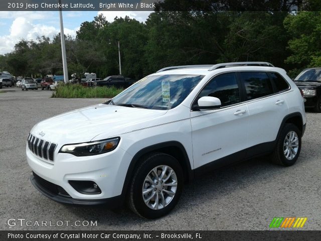 2019 Jeep Cherokee Latitude in Bright White