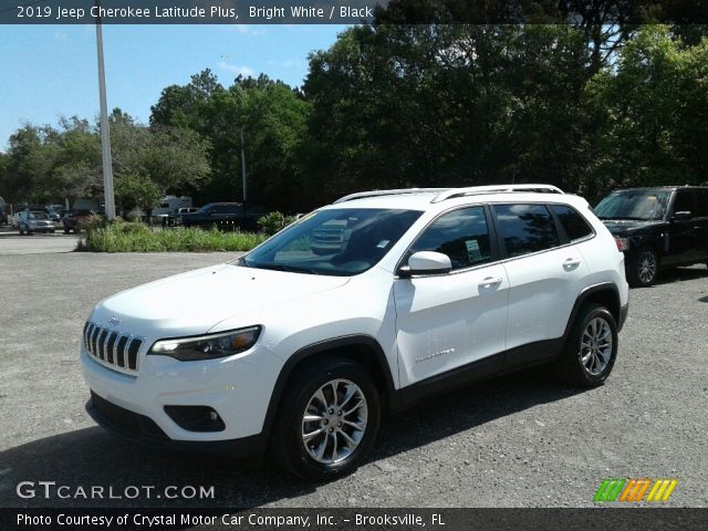 2019 Jeep Cherokee Latitude Plus in Bright White