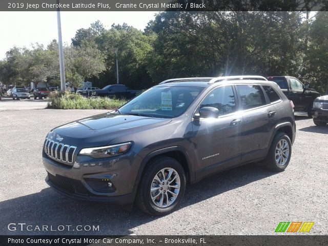 2019 Jeep Cherokee Latitude Plus in Granite Crystal Metallic
