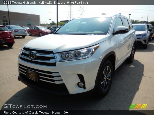 2018 Toyota Highlander XLE AWD in Blizzard White Pearl