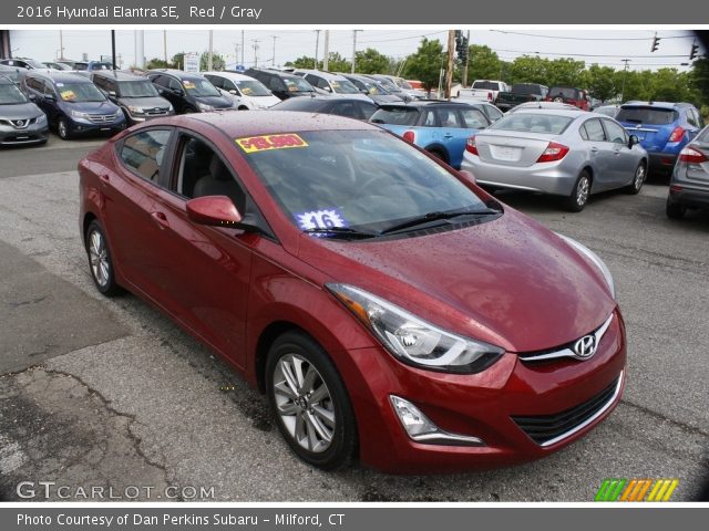 2016 Hyundai Elantra SE in Red