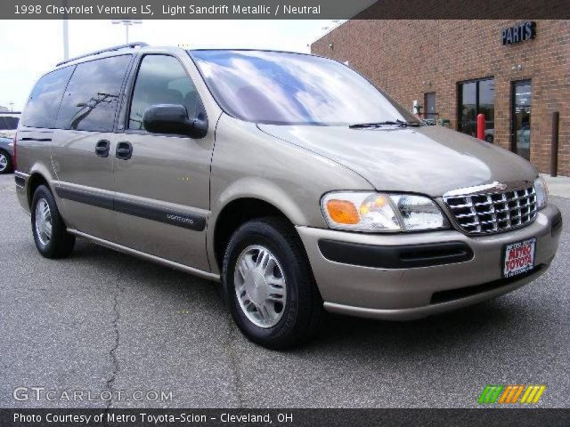 Light Sandrift Metallic 1998 Chevrolet Venture Ls