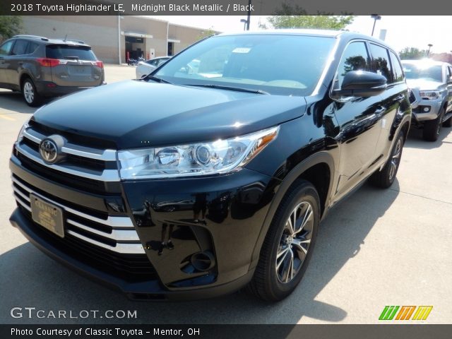 2018 Toyota Highlander LE in Midnight Black Metallic