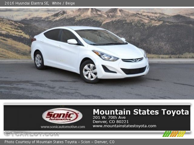 2016 Hyundai Elantra SE in White