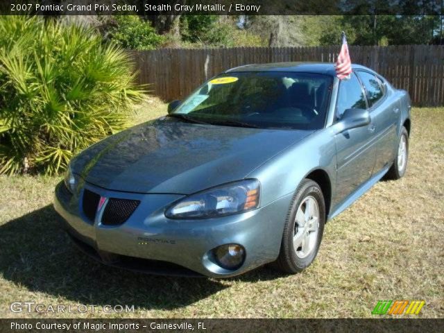 2007 Pontiac Grand Prix Sedan in Stealth Gray Metallic