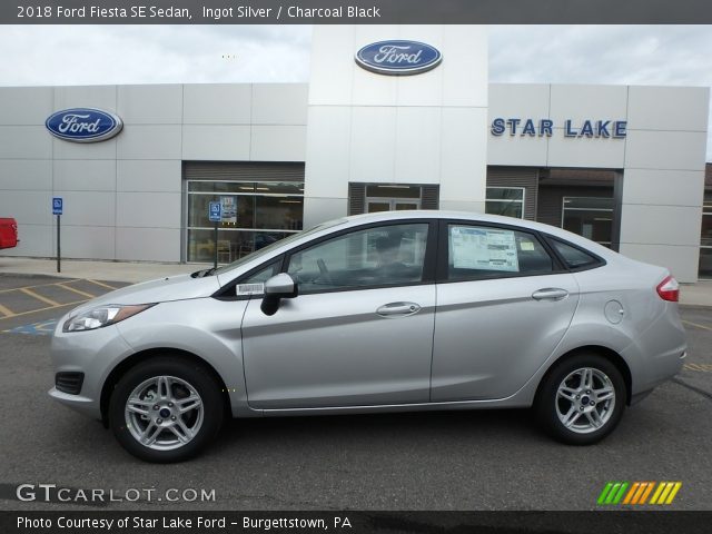 2018 Ford Fiesta SE Sedan in Ingot Silver