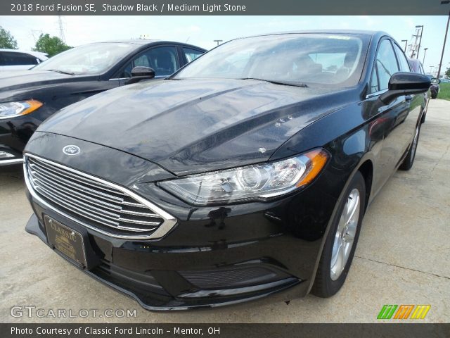 2018 Ford Fusion SE in Shadow Black