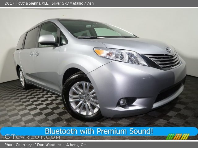 2017 Toyota Sienna XLE in Silver Sky Metallic