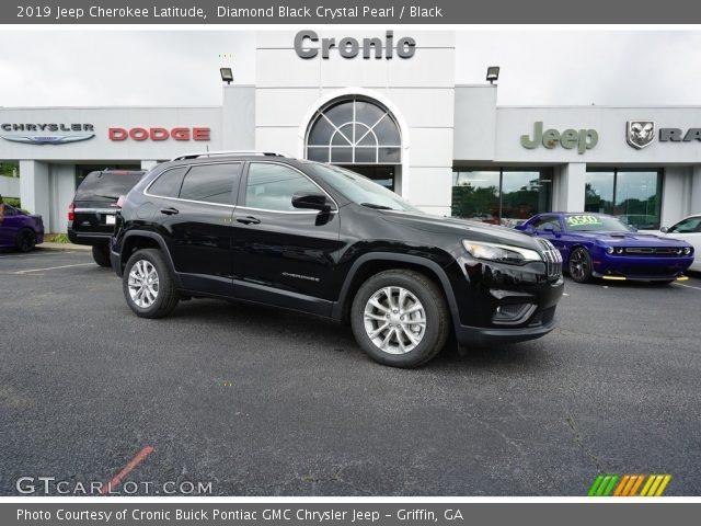 2019 Jeep Cherokee Latitude in Diamond Black Crystal Pearl