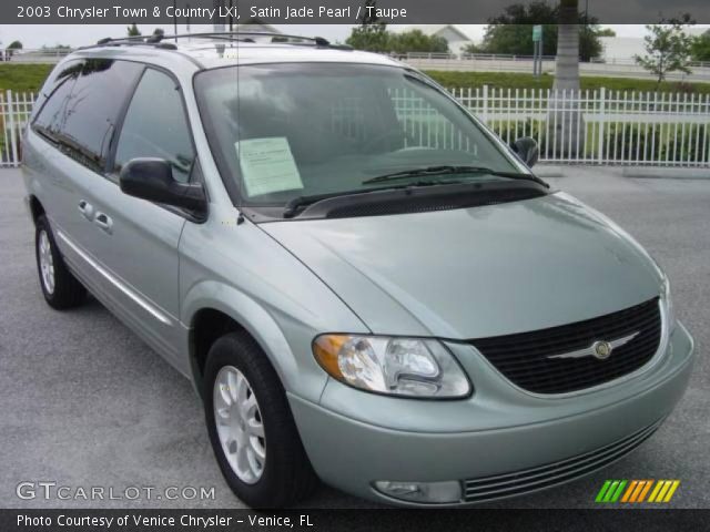 2003 Chrysler Town & Country LXi in Satin Jade Pearl