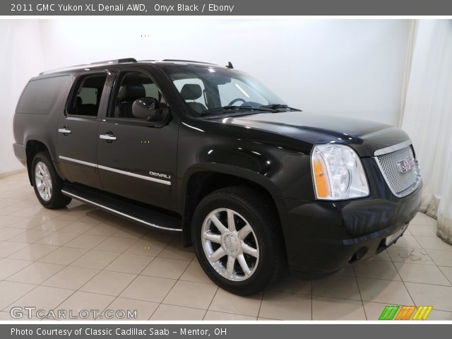 2011 GMC Yukon XL Denali AWD in Onyx Black