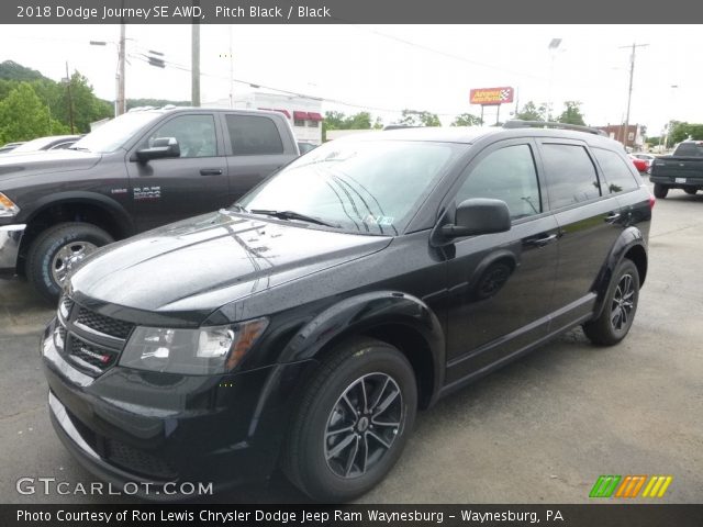 2018 Dodge Journey SE AWD in Pitch Black