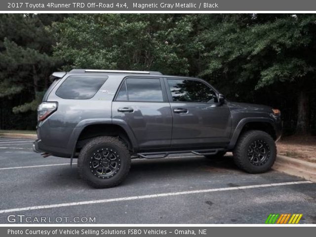 2017 Toyota 4Runner TRD Off-Road 4x4 in Magnetic Gray Metallic