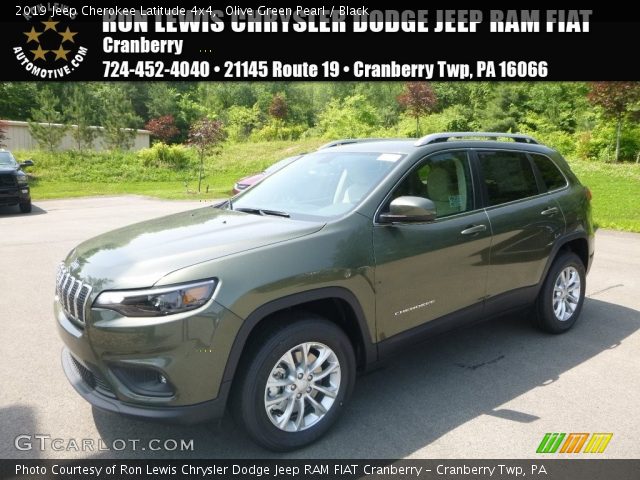 2019 Jeep Cherokee Latitude 4x4 in Olive Green Pearl