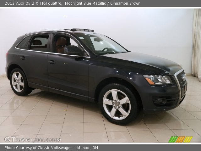 2012 Audi Q5 2.0 TFSI quattro in Moonlight Blue Metallic