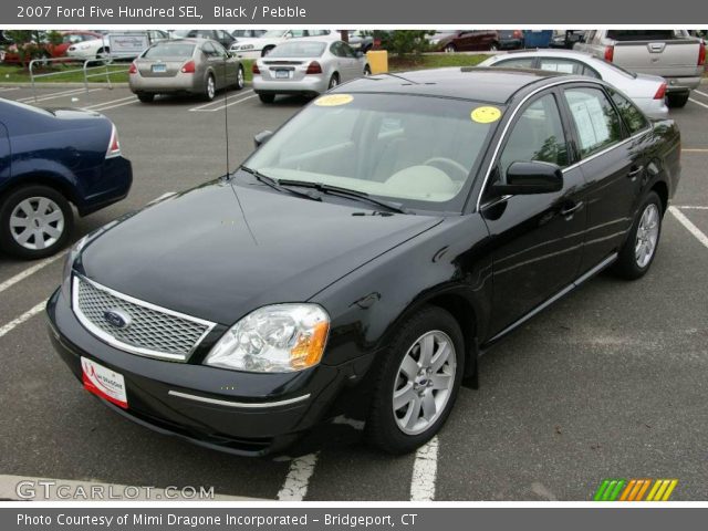 2007 Ford Five Hundred SEL in Black