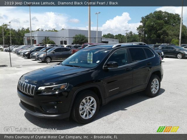 2019 Jeep Cherokee Latitude in Diamond Black Crystal Pearl