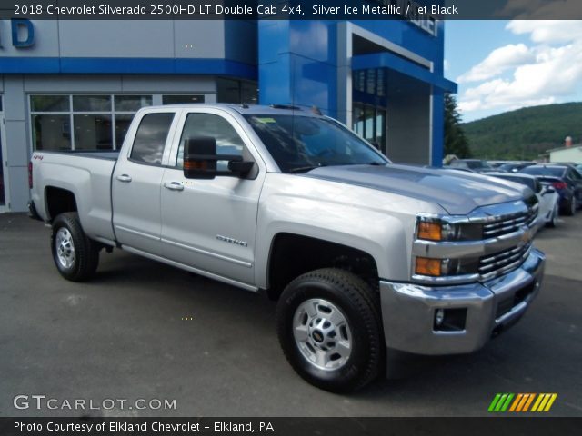 2018 Chevrolet Silverado 2500HD LT Double Cab 4x4 in Silver Ice Metallic