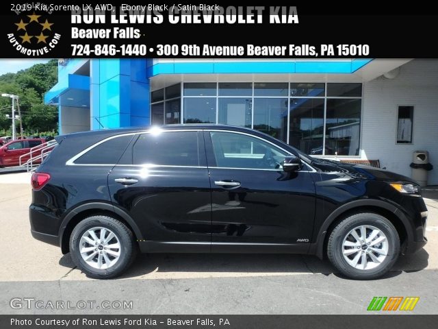 2019 Kia Sorento LX AWD in Ebony Black