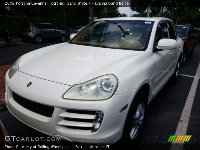 2009 Porsche Cayenne Tiptronic in Sand White