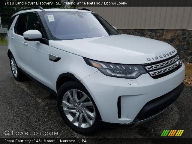 2018 Land Rover Discovery HSE in Yulong White Metallic
