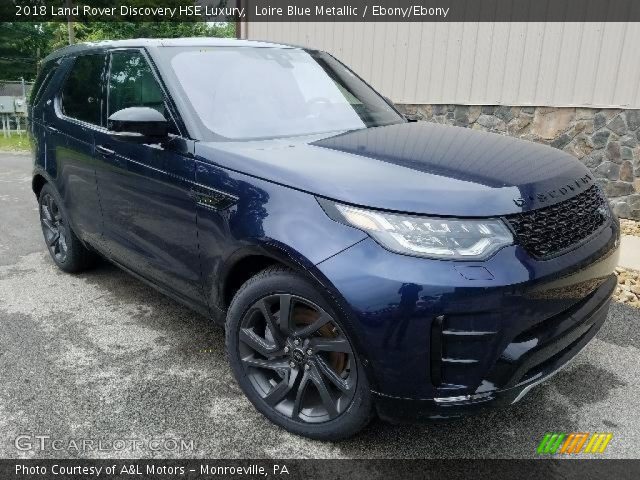 2018 Land Rover Discovery HSE Luxury in Loire Blue Metallic