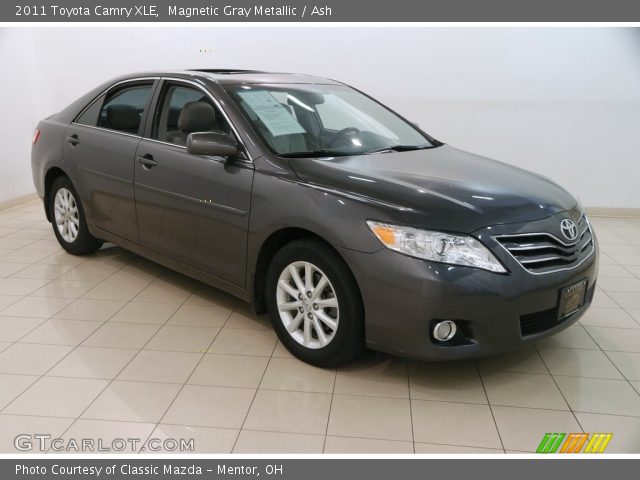 2011 Toyota Camry XLE in Magnetic Gray Metallic