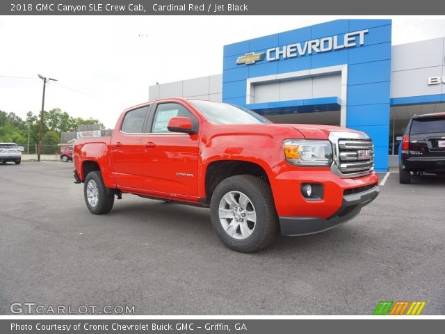 2018 GMC Canyon SLE Crew Cab in Cardinal Red