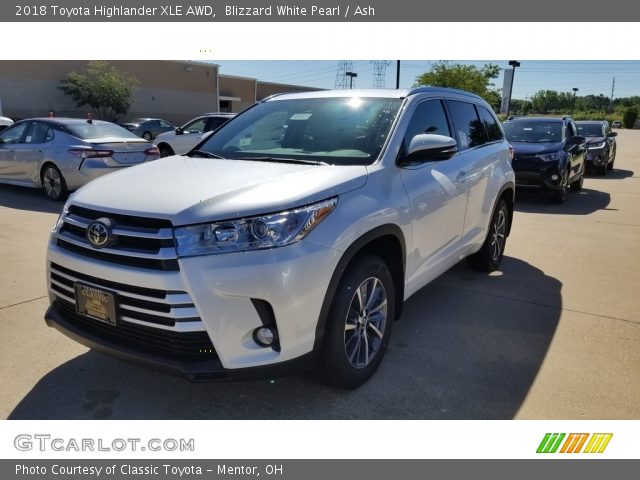 2018 Toyota Highlander XLE AWD in Blizzard White Pearl