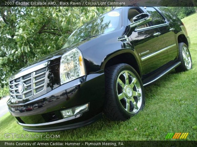 2007 Cadillac Escalade AWD in Black Raven