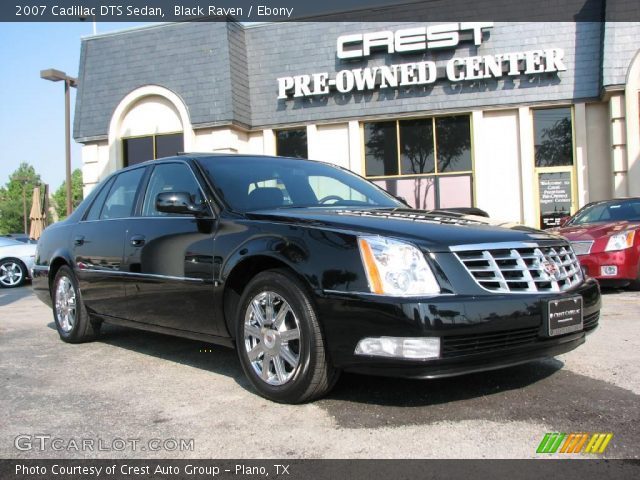 2007 Cadillac DTS Sedan in Black Raven