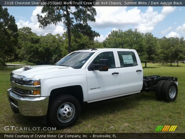 2018 Chevrolet Silverado 3500HD Work Truck Crew Cab 4x4 Chassis in Summit White
