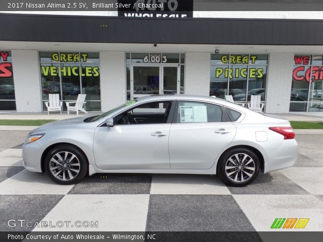 2017 Nissan Altima 2.5 SV in Brilliant Silver
